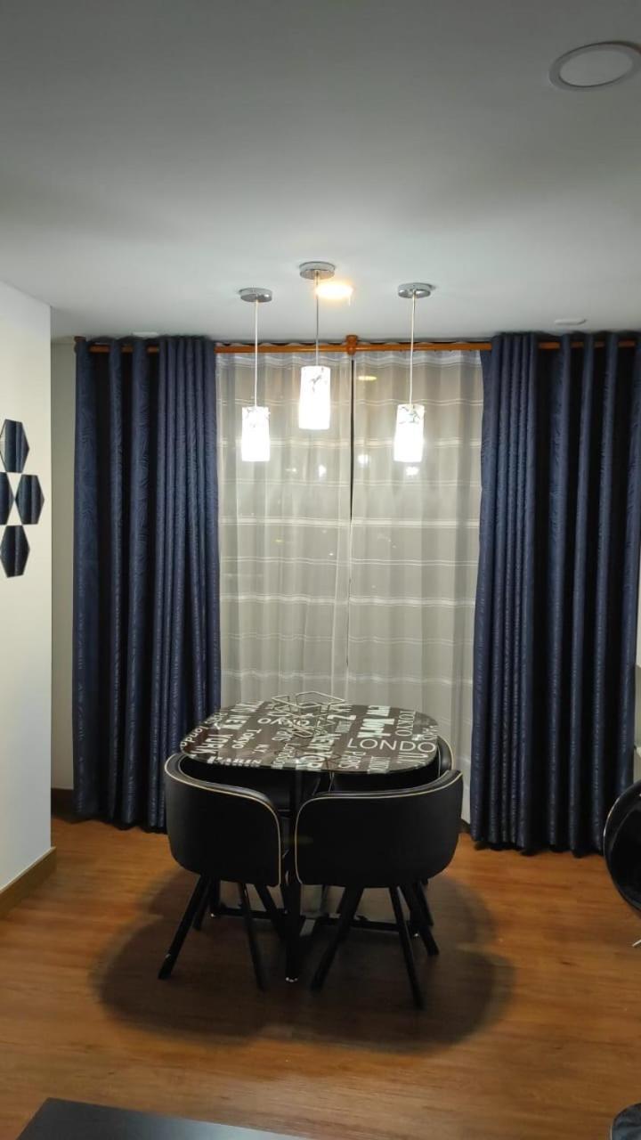 Wohnung Queens Deluxe โบโกตา ภายนอก รูปภาพ