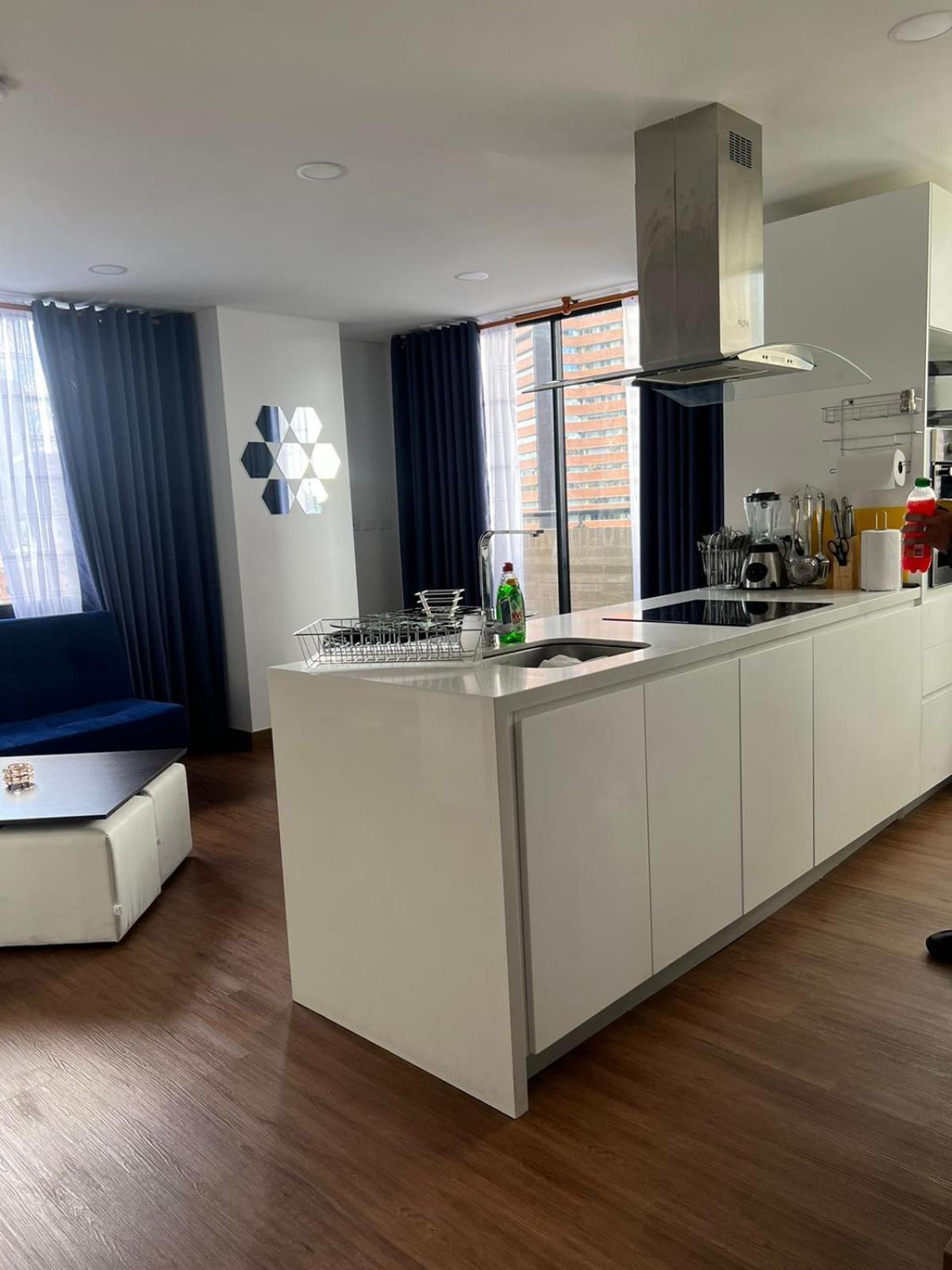 Wohnung Queens Deluxe โบโกตา ภายนอก รูปภาพ